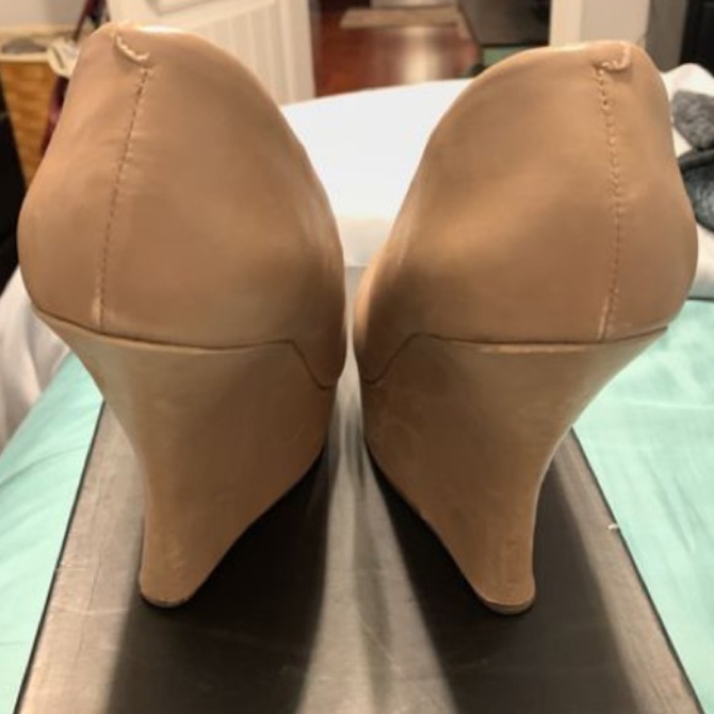 L.A.M.B Novice Wedges (used in box)